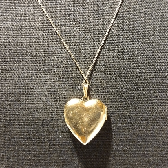 14k over sterling seed pearl locket necklace - Picture 13 of 16